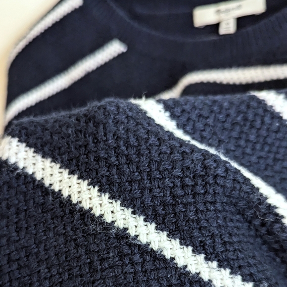 Madewell Chronicle Texture Pullover Sweater in Navy Blue Stripe - Picture 7 of 7